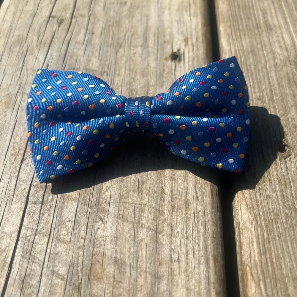 EUC Talbots Boys Blue Polka Dot Clip Bow Tie